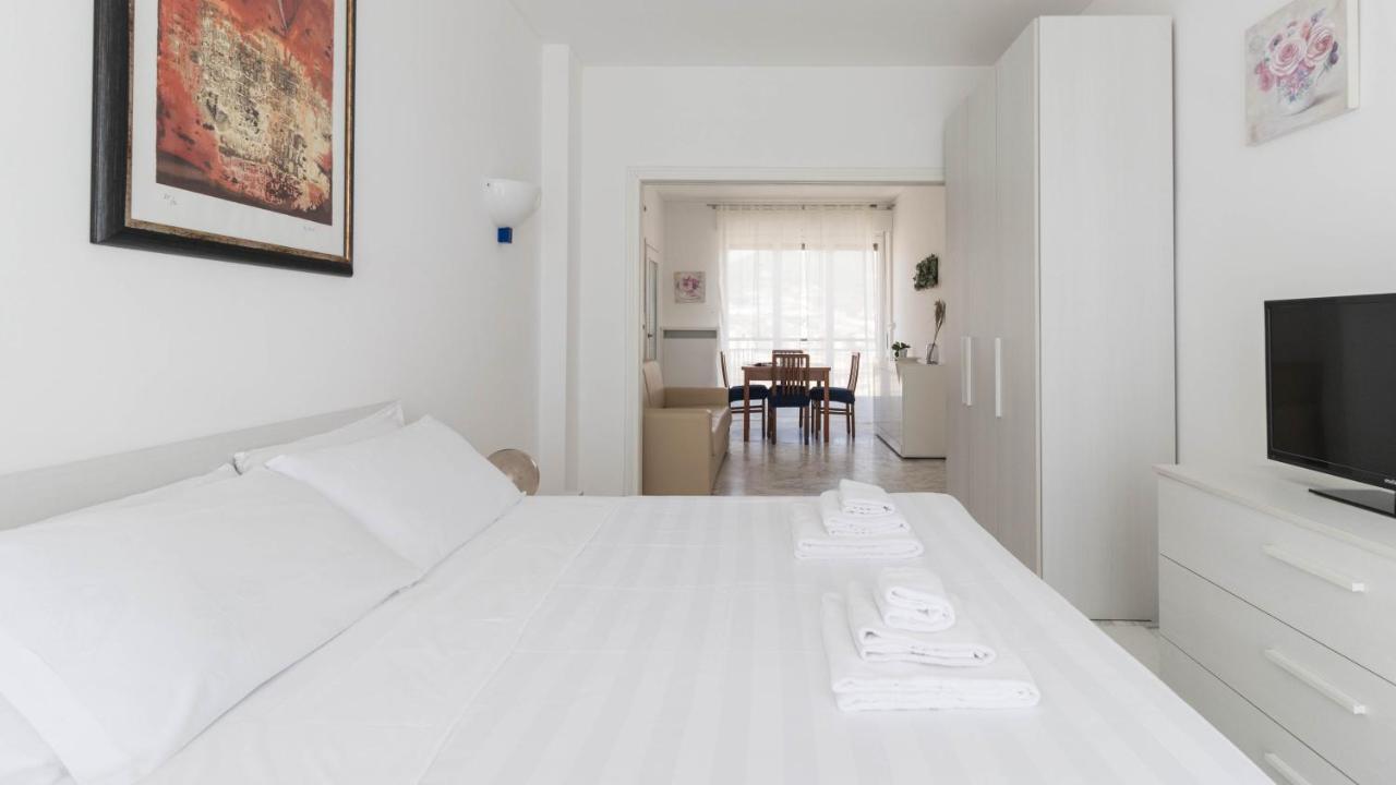 Italianway - Sant'Erasmo 3 Appartement Arma di Taggia Buitenkant foto